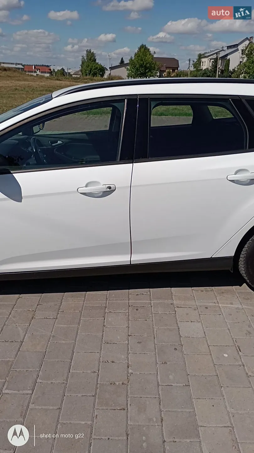 2015 Ford Focus - мініатюра 9