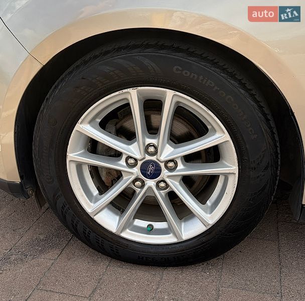 Седан Ford Focus 2016 в Житомирі