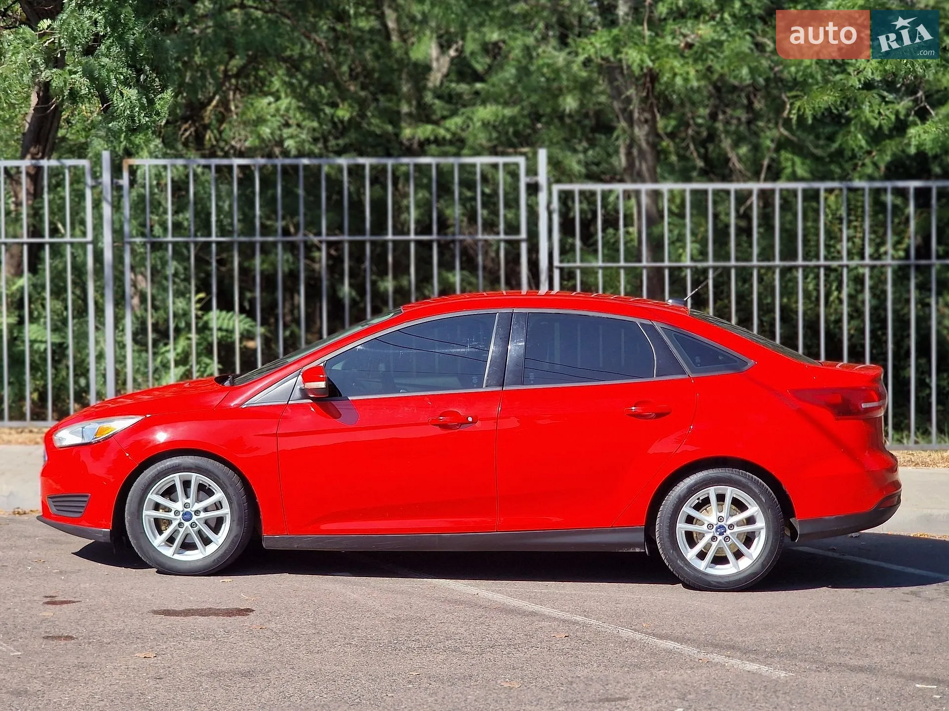 2016 Ford Focus - мініатюра 19