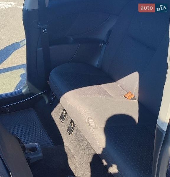 Хэтчбек Ford Focus 2004 в Киеве