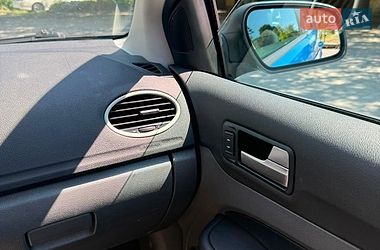 Хетчбек Ford Focus 2007 в Дніпрі