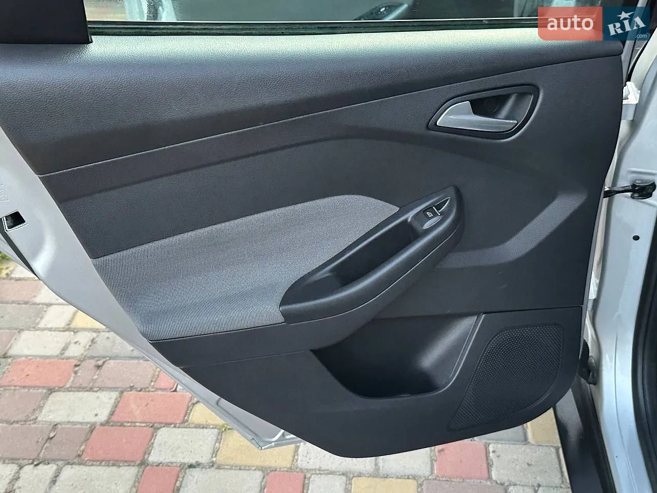 2011 Ford Focus - мініатюра 25