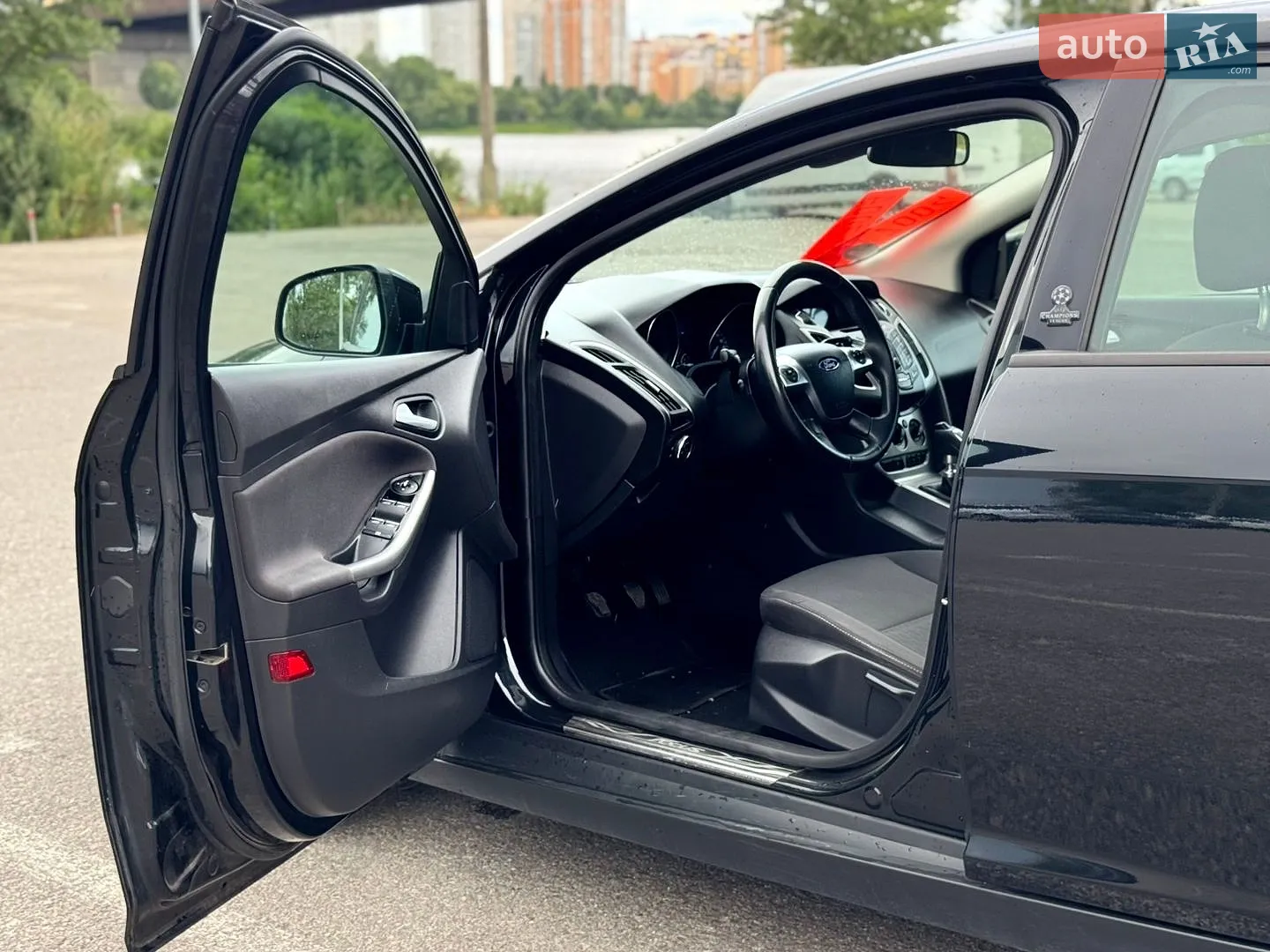 2013 Ford Focus - мініатюра 27