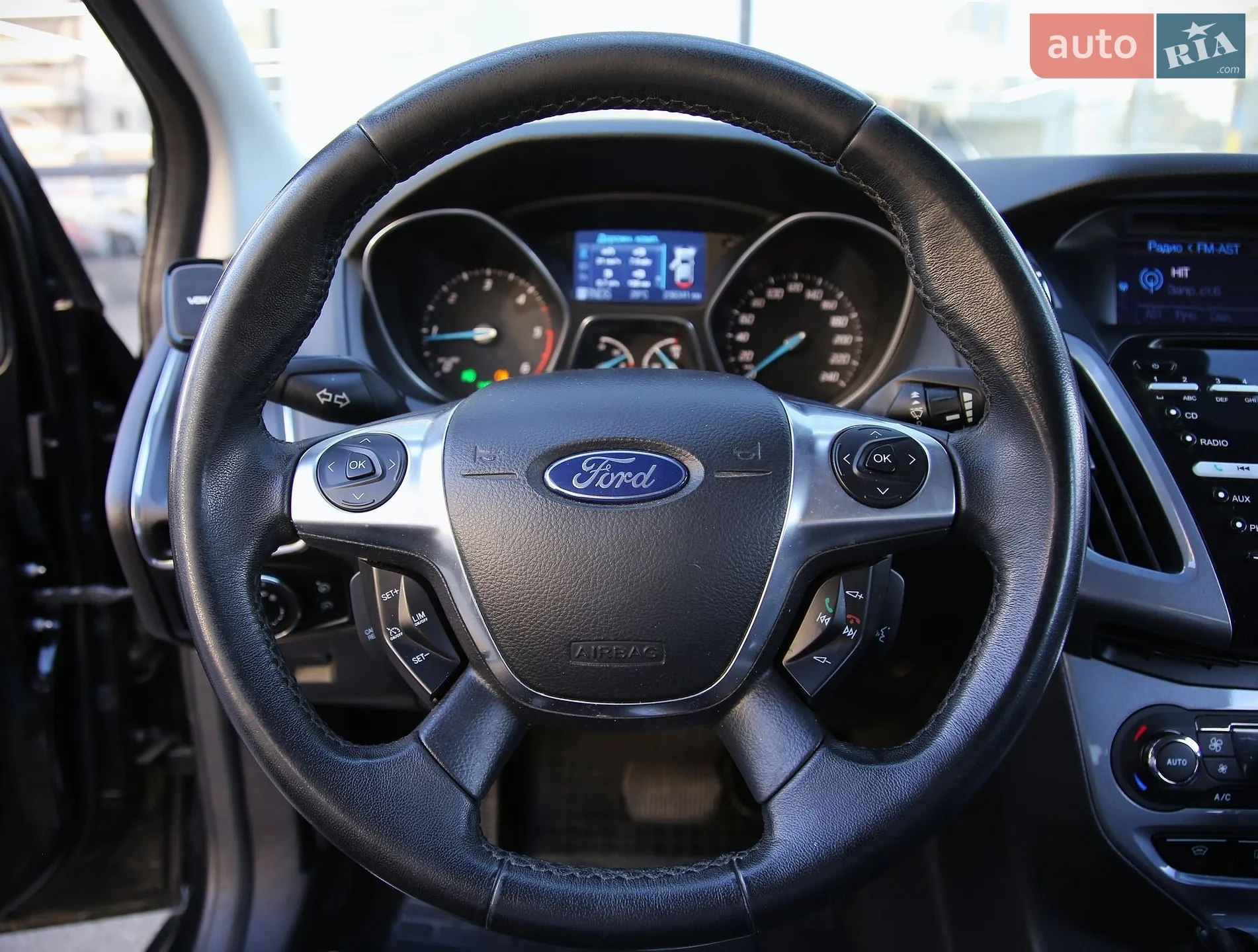 2011 Ford Focus - мініатюра 14