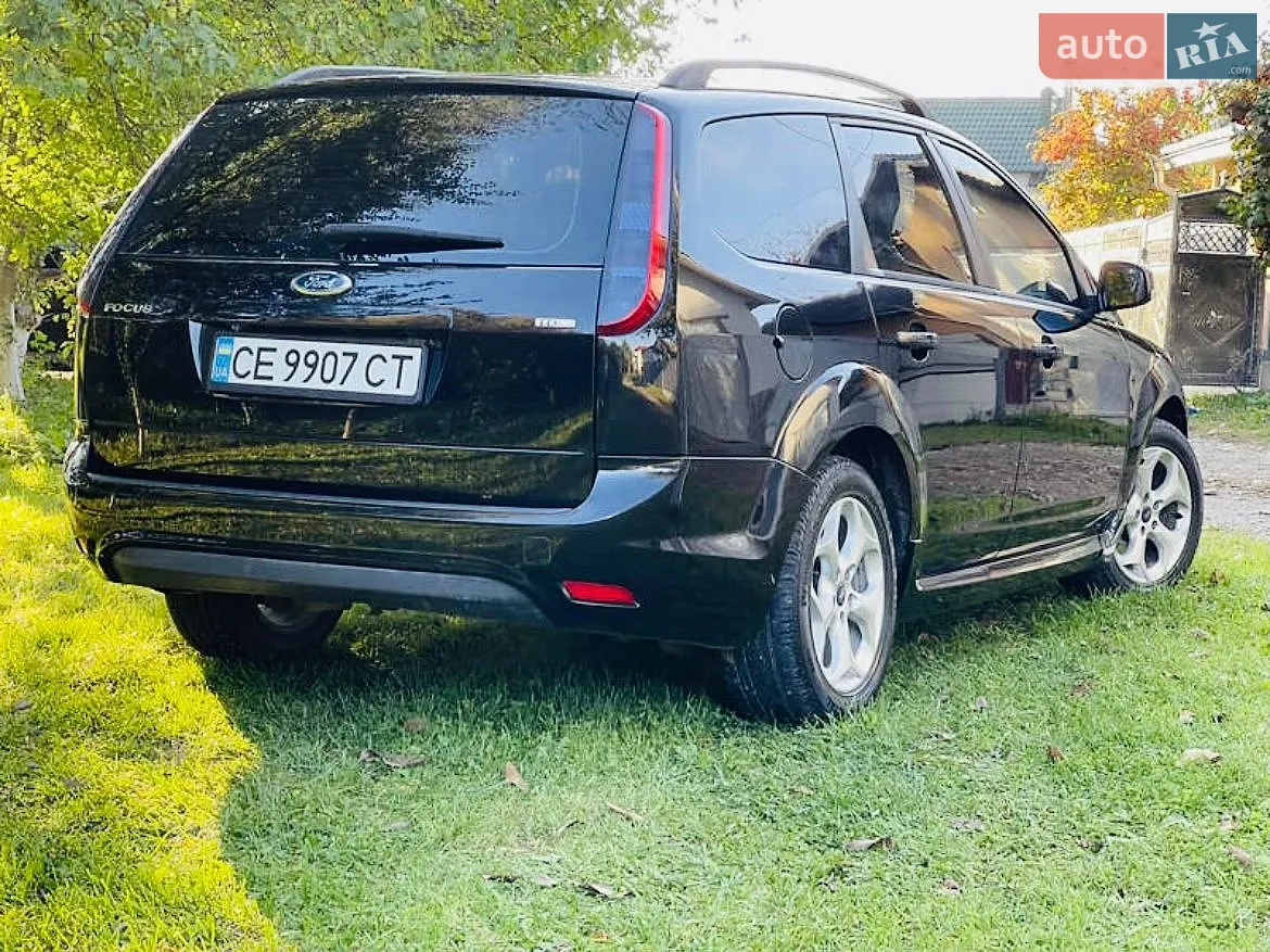2010 Ford Focus - мініатюра 21