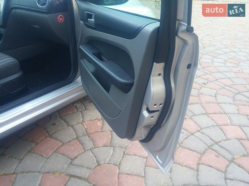 Универсал Ford Focus 2008 в Черновцах