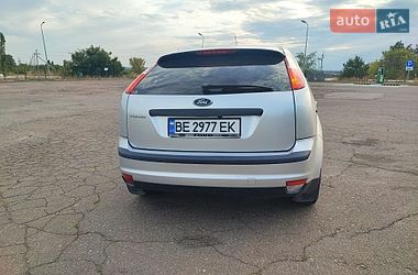 Хэтчбек Ford Focus 2007 в Южноукраинске