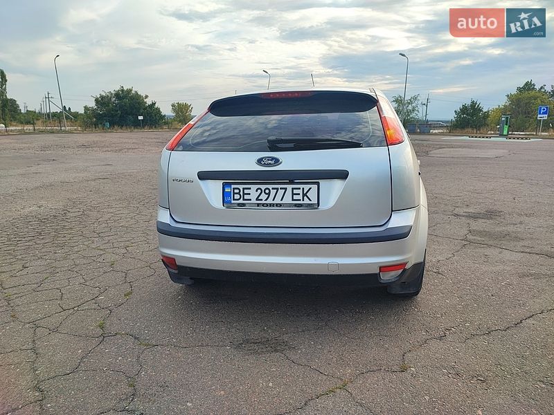 Хэтчбек Ford Focus 2007 в Южноукраинске
