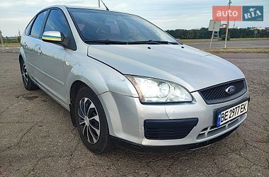 Хэтчбек Ford Focus 2007 в Южноукраинске