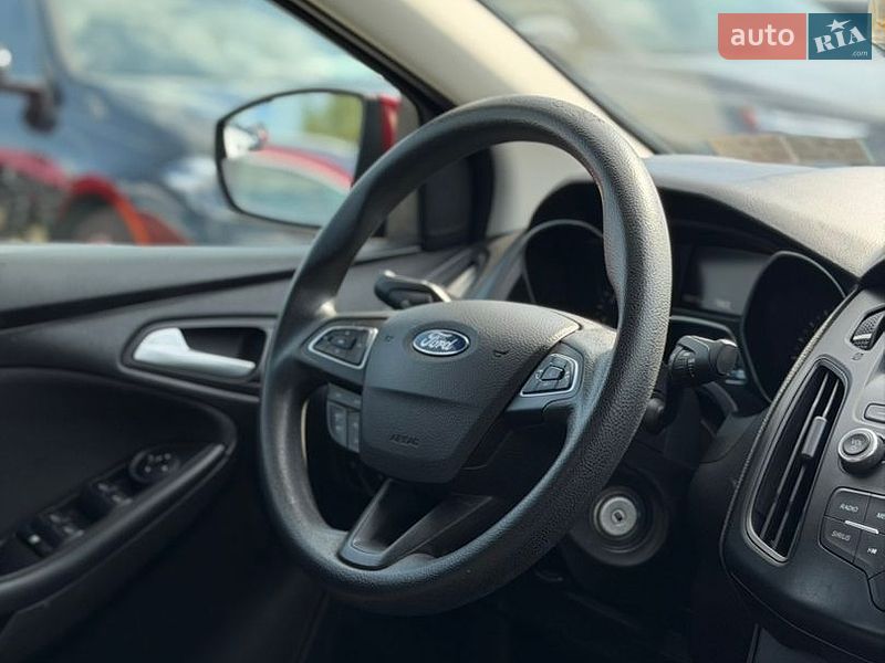 Седан Ford Focus 2017 в Ивано-Франковске