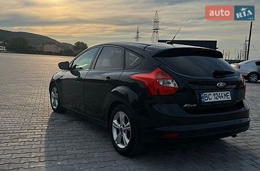 Хэтчбек Ford Focus 2013 в Золочеве