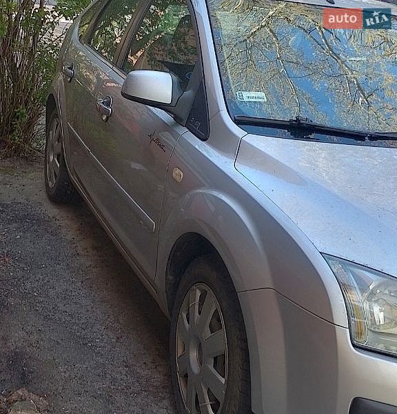Хэтчбек Ford Focus 2004 в Чернигове фото 5 Хэтчбек Ford Focus 2004 в Чернигове