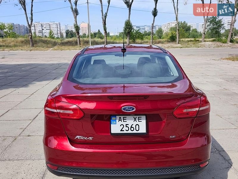 Седан Ford Focus 2016 в Кам'янському