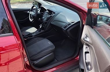 Седан Ford Focus 2016 в Кам'янському