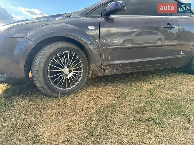 Кабриолет Ford Focus 2007 в Гайсине