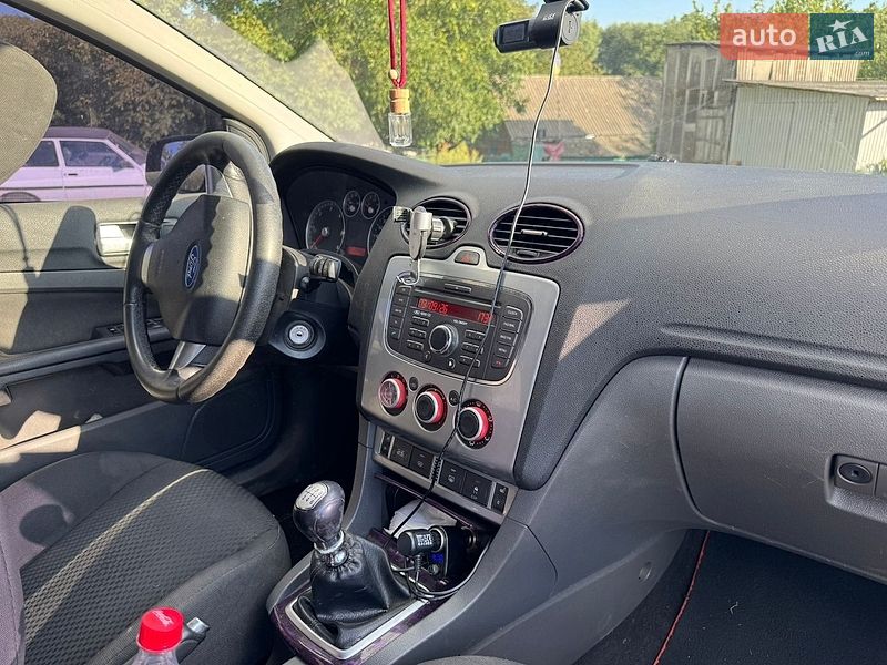 Кабриолет Ford Focus 2007 в Гайсине