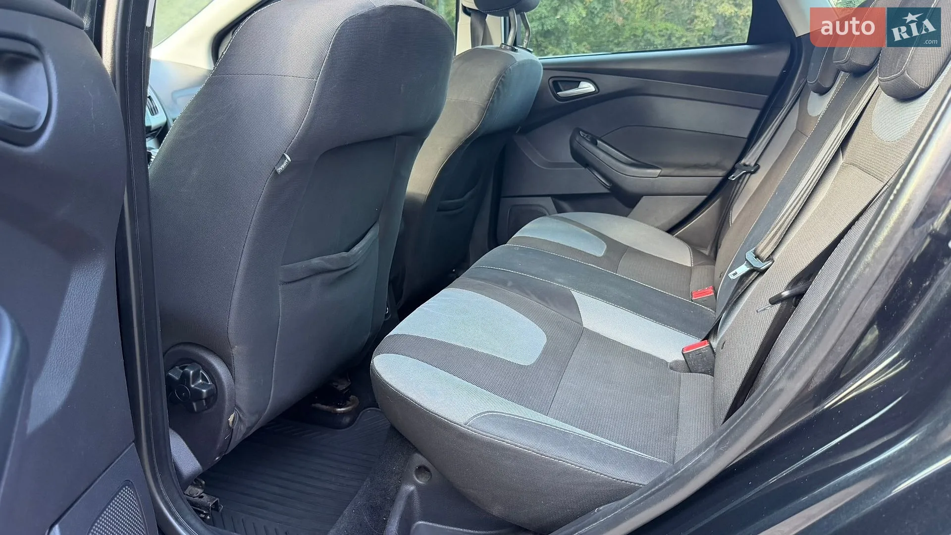 2011 Ford Focus - мініатюра 8