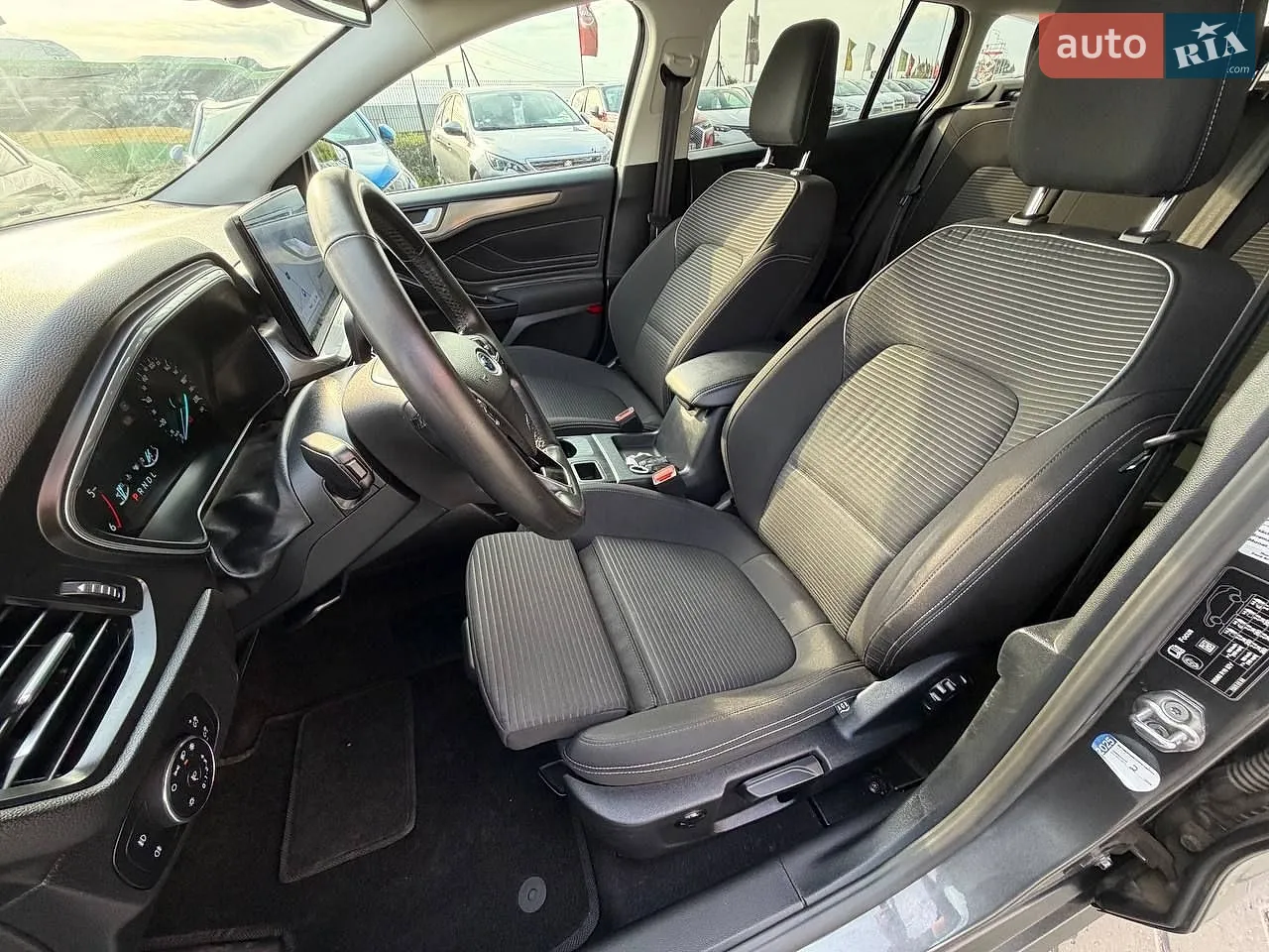 2023 Ford Focus - мініатюра 27