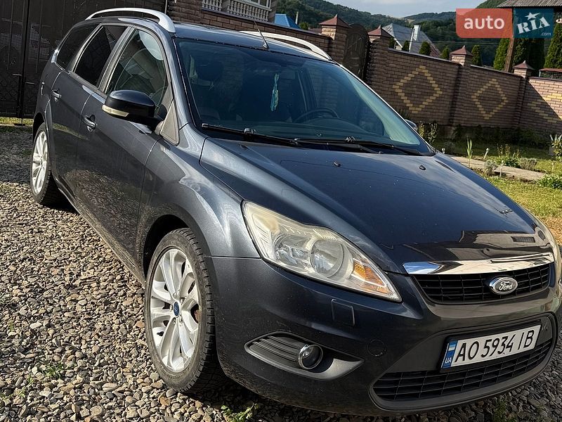 Ford Focus 2010 Ford Focus 2010