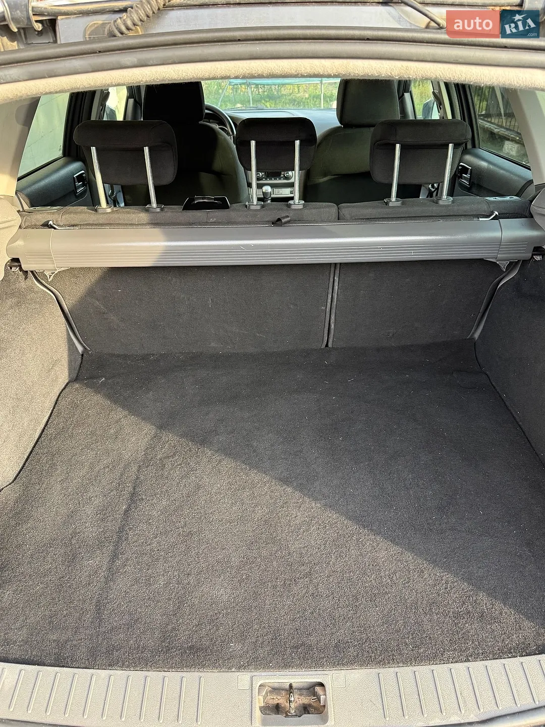 2010 Ford Focus - мініатюра 4