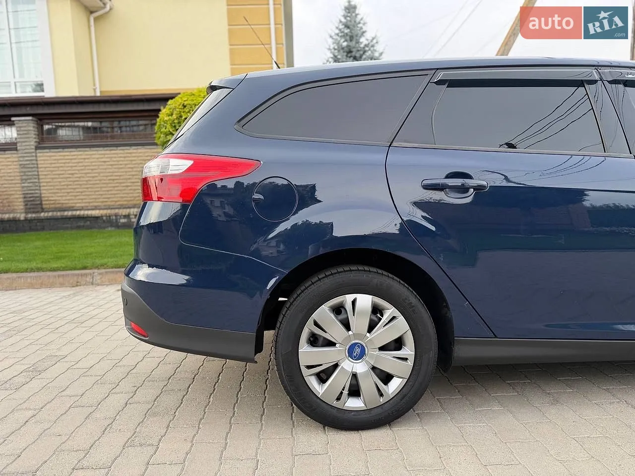 2012 Ford Focus - мініатюра 17