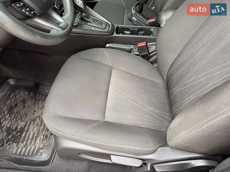 Седан Ford Focus 2015 в Черкассах фото 19 Седан Ford Focus 2015 в Черкассах