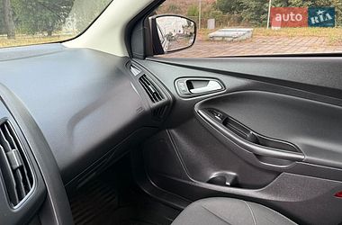 Седан Ford Focus 2015 в Черкассах фото 24 Седан Ford Focus 2015 в Черкассах