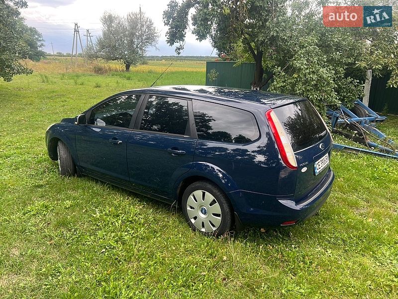 Универсал Ford Focus 2010 в Хотине