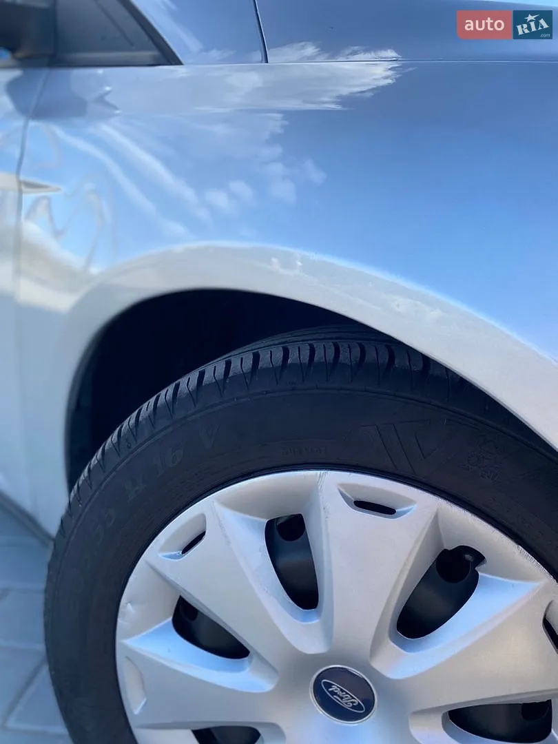 2012 Ford Focus - мініатюра 13