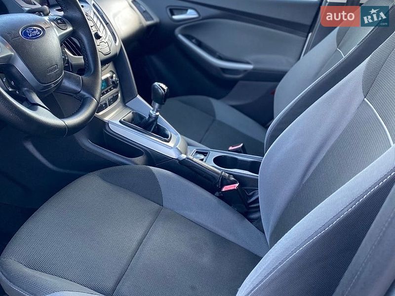 Универсал Ford Focus 2012 в Жовкве фото 22 Универсал Ford Focus 2012 в Жовкве