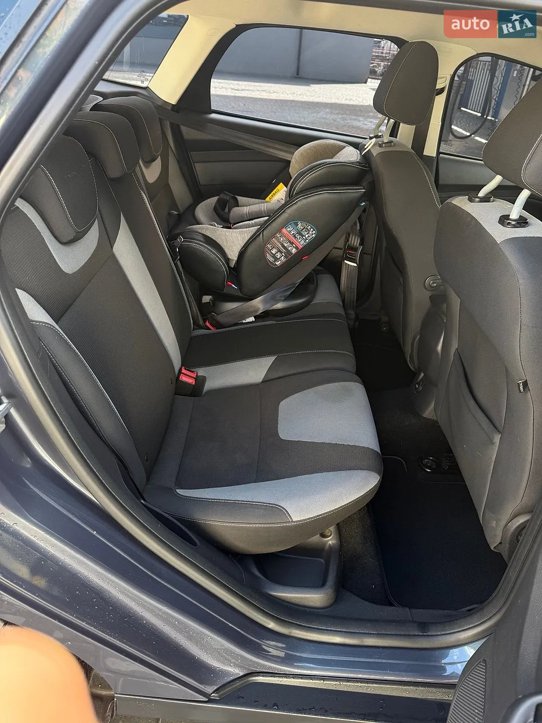 2012 Ford Focus - мініатюра 6