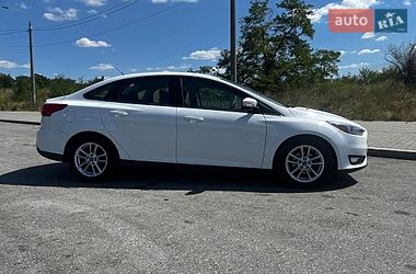 Седан Ford Focus 2016 в Запоріжжі