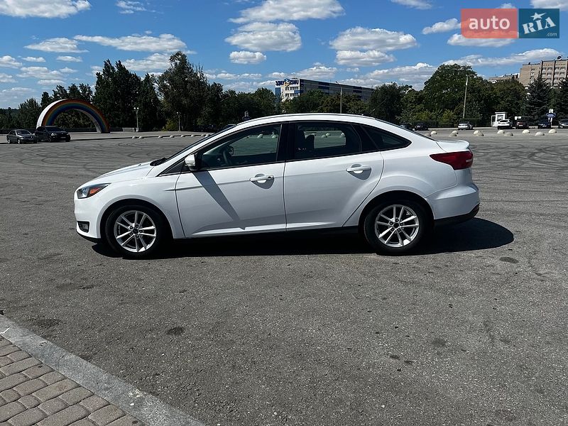 Седан Ford Focus 2016 в Запоріжжі