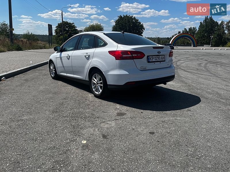 Седан Ford Focus 2016 в Запоріжжі