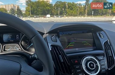 Седан Ford Focus 2016 в Запоріжжі