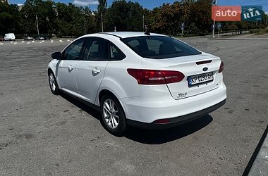 Седан Ford Focus 2016 в Запоріжжі