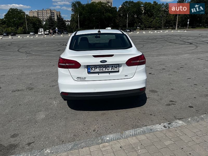 Седан Ford Focus 2016 в Запоріжжі