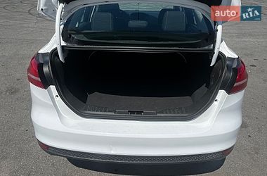 Седан Ford Focus 2016 в Запоріжжі