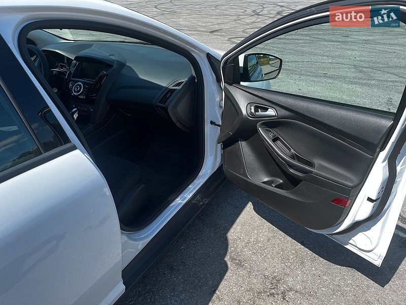 Седан Ford Focus 2016 в Запоріжжі