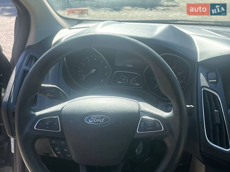 Седан Ford Focus 2017 в Дніпрі