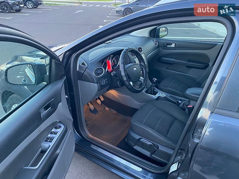 Универсал Ford Focus 2008 в Ровно