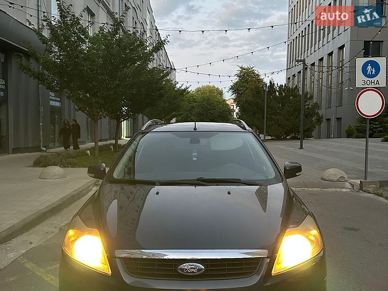 Универсал Ford Focus 2010 в Львове