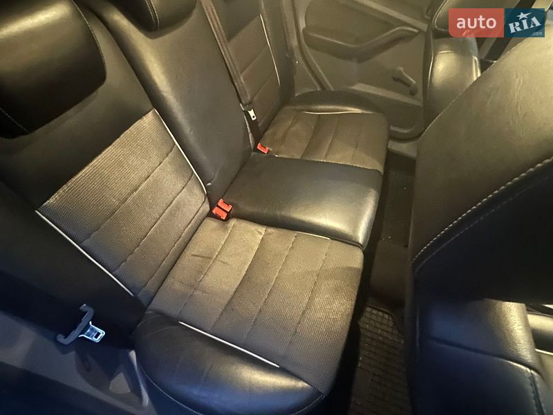 Универсал Ford Focus 2010 в Львове