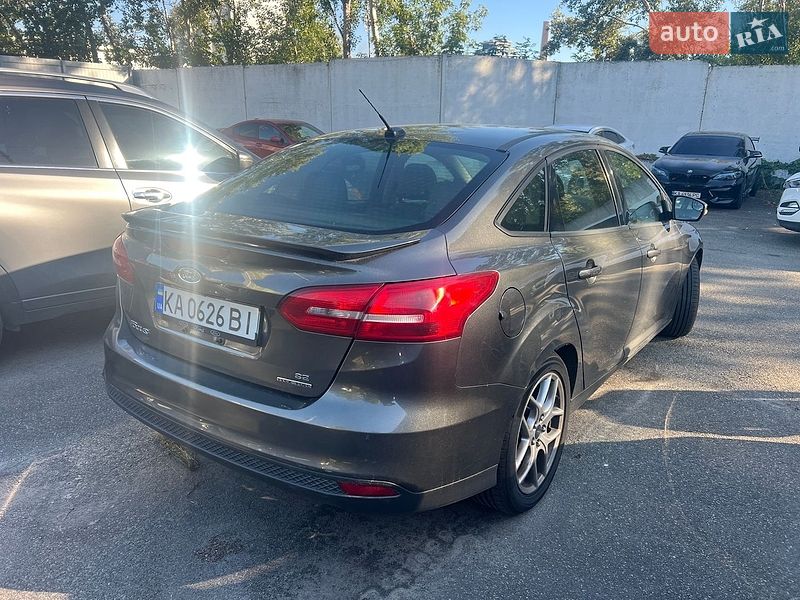 Седан Ford Focus 2015 в Києві