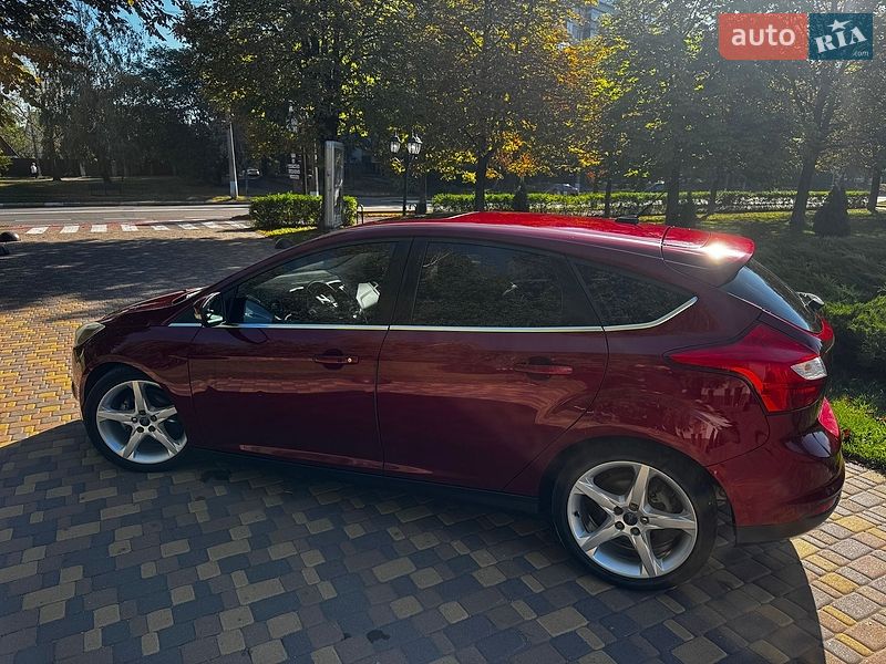 Хетчбек Ford Focus 2014 в Києві