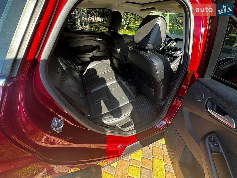 Хетчбек Ford Focus 2014 в Києві