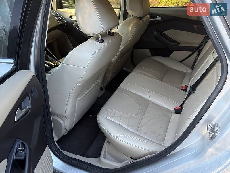 Хэтчбек Ford Focus 2013 в Днепре фото 5 Хэтчбек Ford Focus 2013 в Днепре