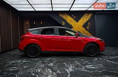 Хэтчбек Ford Focus 2011 в Киеве