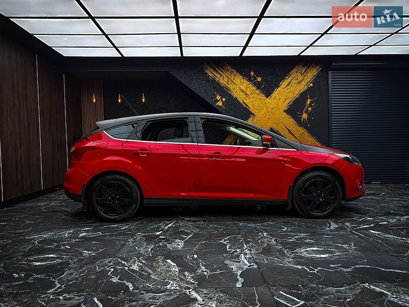 Хэтчбек Ford Focus 2011 в Киеве