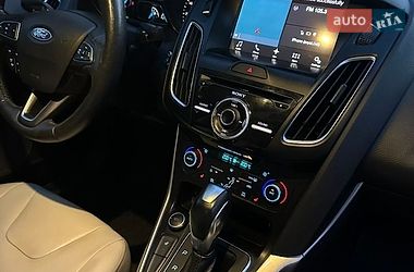 Седан Ford Focus 2017 в Одесі